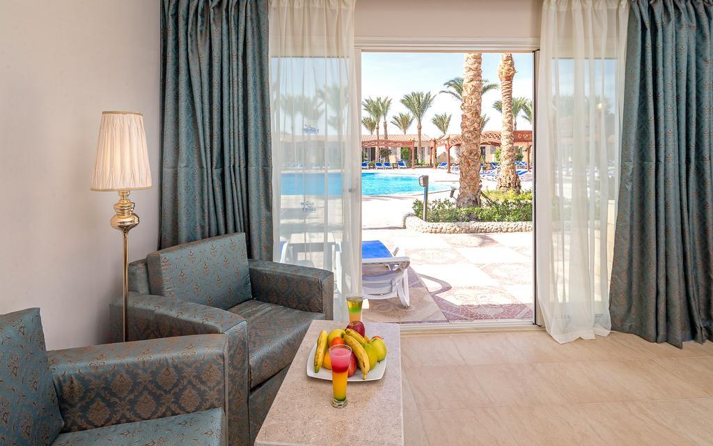 Hawaii Riviera Aqua Park Resort - Families And Couples Only الغردقة المظهر الخارجي الصورة